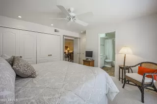 Photo #5: 6227750 Listing