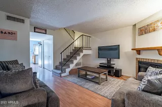 Photo #4: 6227813 Listing