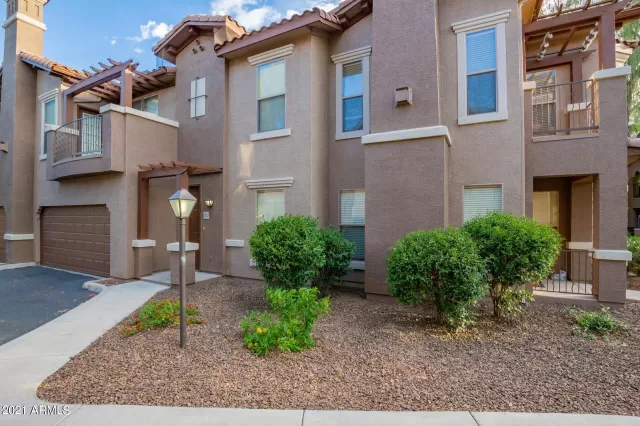 MLS: 6227819 Condo For Sale