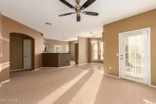 Photo #3: 6227819 Listing