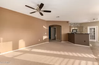 Photo #4: 6227819 Listing