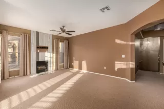 Photo #5: 6227819 Listing