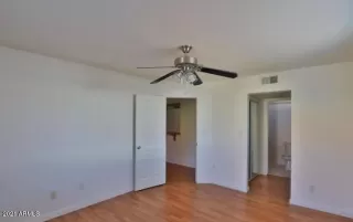 Photo #6: 6227820 Listing