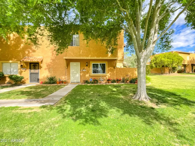 MLS: 6227922 Condo For Sale