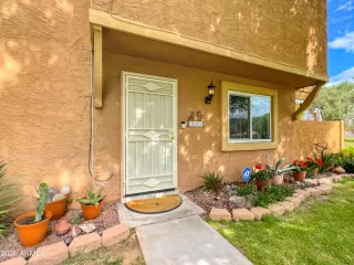 Photo #2: 6227922 Listing