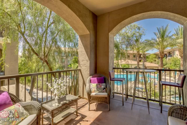 MLS: 6227924 Condo For Sale