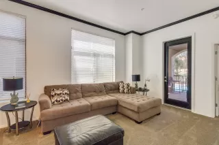 Photo #2: 6227924 Listing