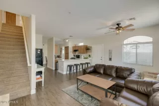 Photo #2: 6227931 Listing 