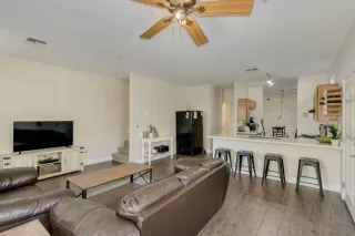 Photo #4: 6227931 Listing 