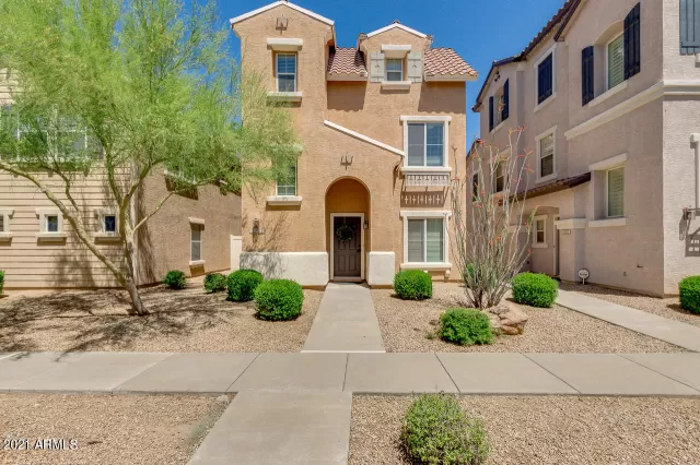 MLS: 6227936 Condo For Sale