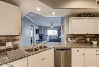 Photo #5: 6227998 Listing