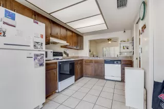 Photo #3: 6228005 Listing