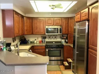 Photo #3: 6228007 Listing 