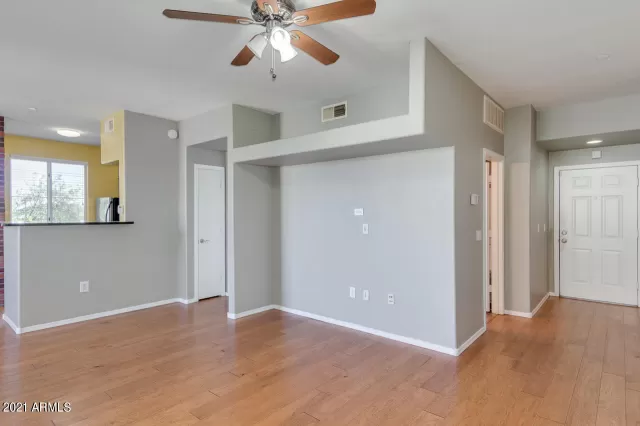 MLS: 6228056 Condo For Sale