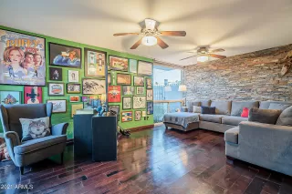 Photo #2: 6228064 Listing 