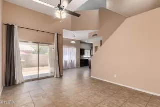 Photo #3: 6228078 Listing