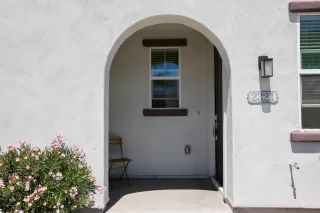 Photo #2: 6228081 Listing 