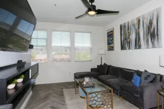 Photo #5: 6228081 Listing 