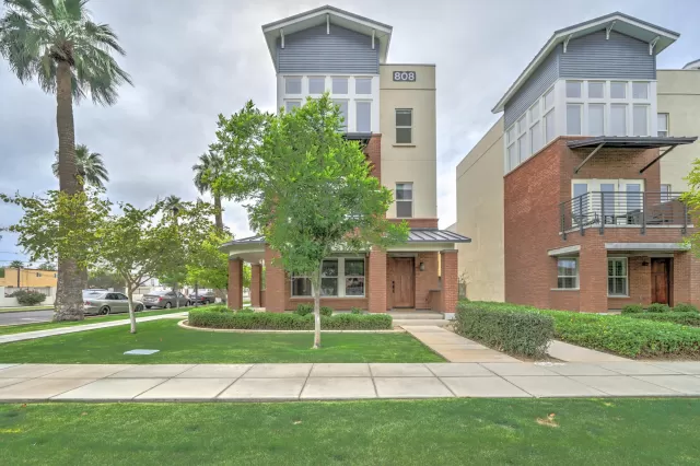 MLS: 6228298 Condo For Sale