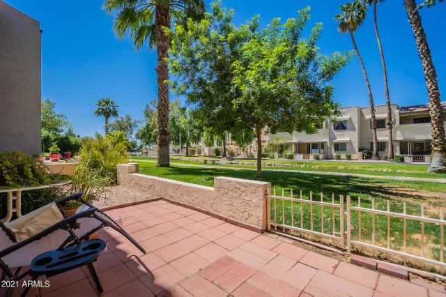 MLS: 6228380 Condo For Sale