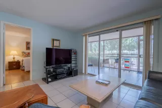 Photo #5: 6228380 Listing 