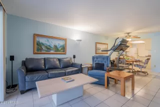 Photo #6: 6228380 Listing 