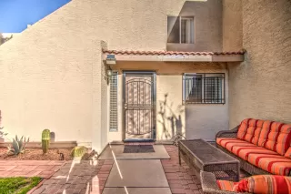 Photo #2: 6228447 Listing 