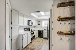 Photo #6: 6228447 Listing 