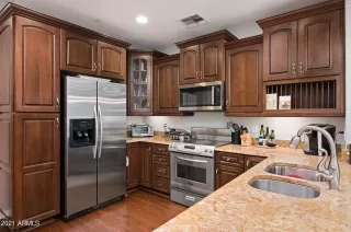 Photo #6: 6228448 Listing