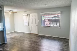 Photo #3: 6228690 Listing