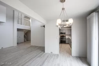 Photo #5: 6228700 Listing 