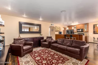 Photo #2: 6228727 Listing