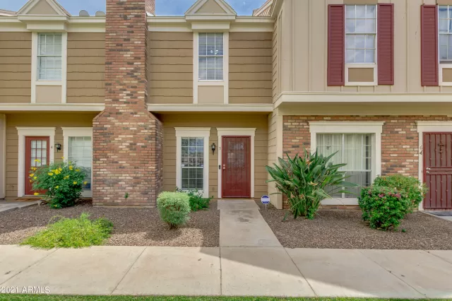 MLS: 6228730 Condo For Sale