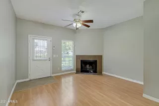 Photo #5: 6228730 Listing