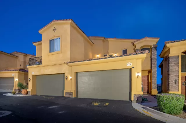 MLS: 6228737 Condo For Sale