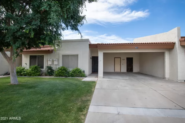MLS: 6228767 Condo For Sale