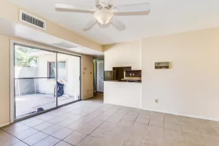 Photo #5: 6228773 Listing