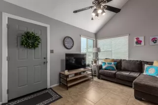 Photo #1: 6228789 Listing