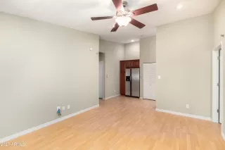 Photo #3: 6228874 Listing