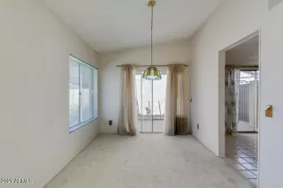 Photo #5: 6228910 Listing