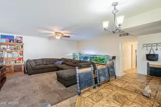 Photo #3: 6228936 Listing