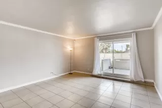 Photo #4: 6228938 Listing