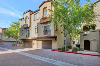 Photo #1: 6228967 Listing