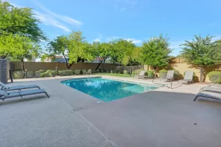 Photo #3: 6228967 Listing