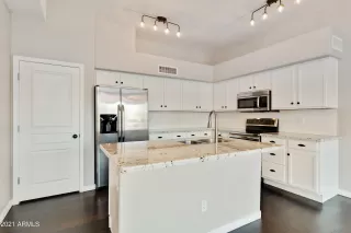 Photo #2: 6229013 Listing