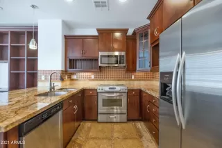 Photo #6: 6229084 Listing