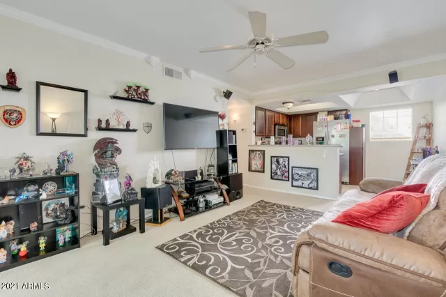 MLS: 6229182 Condo For Sale