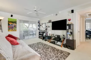 Photo #3: 6229182 Listing 