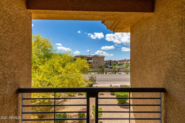 MLS: 6229333 Condo For Sale