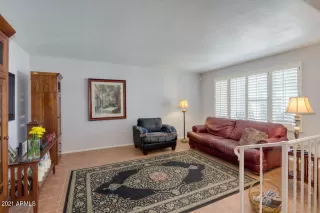 Photo #3: 6229375 Listing